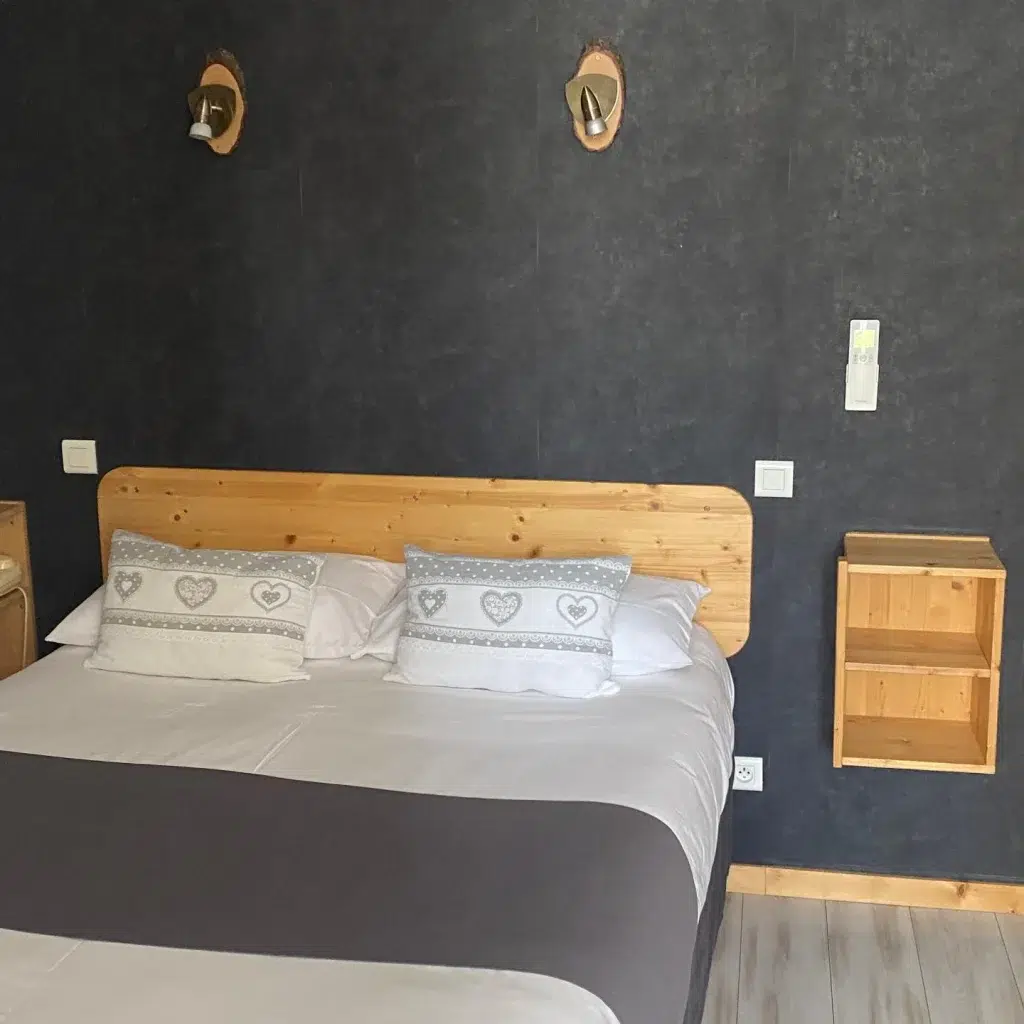 logis auberge du herisson chambres chaux du dombief 737073